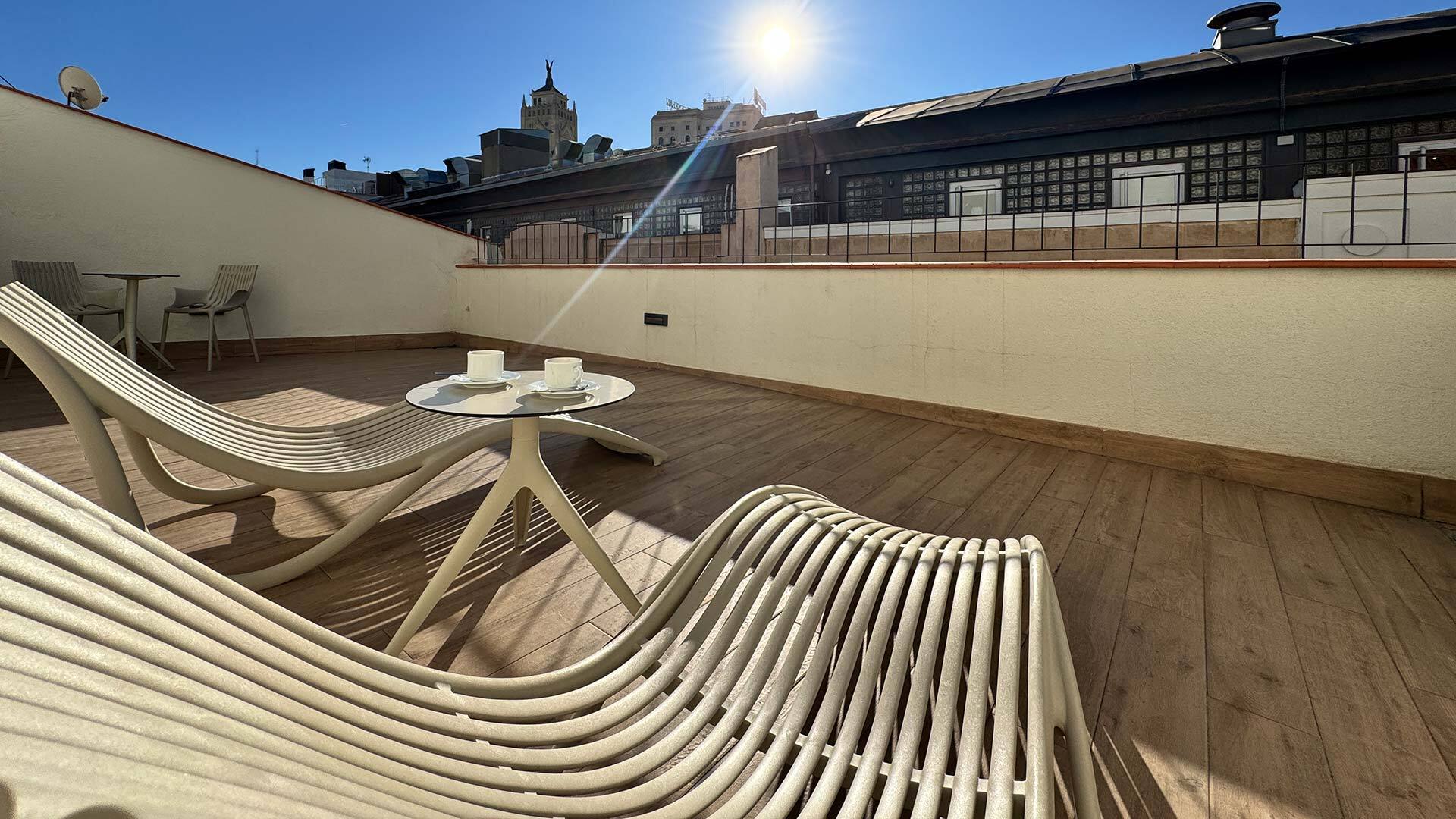 varwwwvhostsaviratodesign.comapartamentos centrojardines.com .aviratodesign.comwp contentuploads13 1.jpg